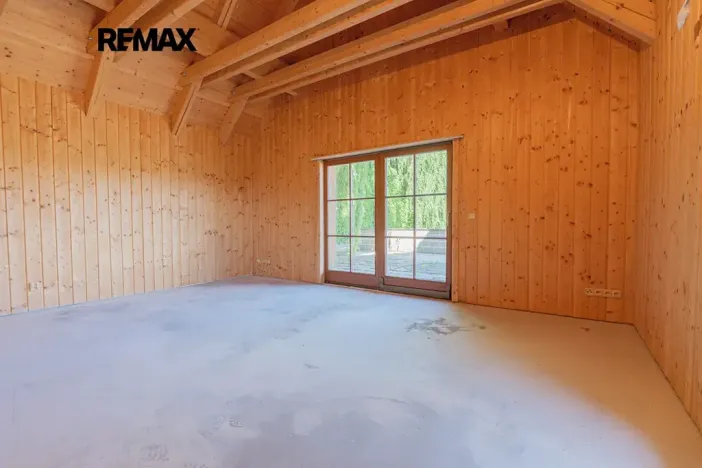 Prodej vily, Králův Dvůr, Pod Lesem, 708 m2