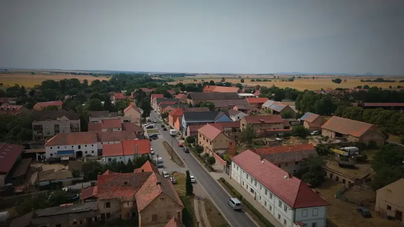 Prodej bytu 3+1, Černuc, 79 m2