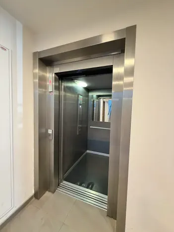 Pronájem bytu 1+kk, Rajhrad, Masarykova, 42 m2