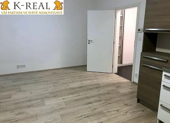Prodej bytu 1+kk, Uherské Hradiště, Zahrádky, 32 m2
