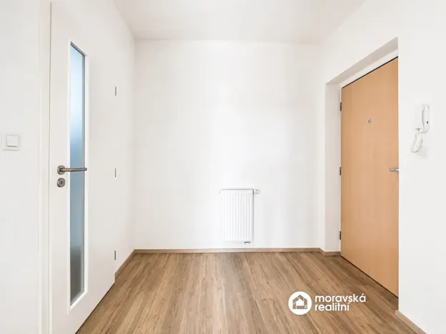 Pronájem bytu 1+kk, Ivančice, Boží Hora, 37 m2