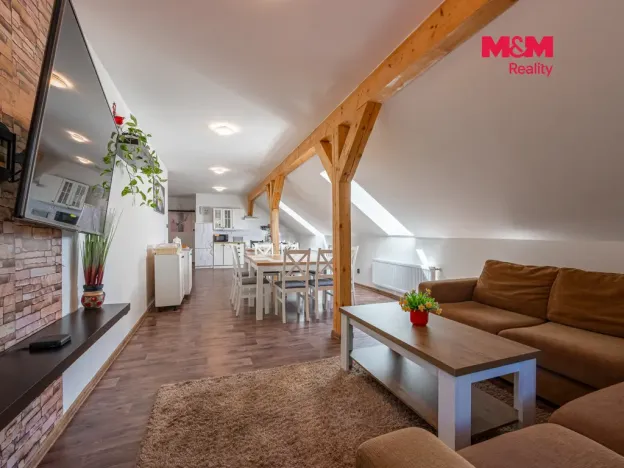 Prodej rodinného domu, Miličín - Petrovice, 393 m2