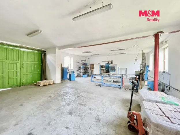Prodej zemědělského objektu, Koclířov, 1050 m2