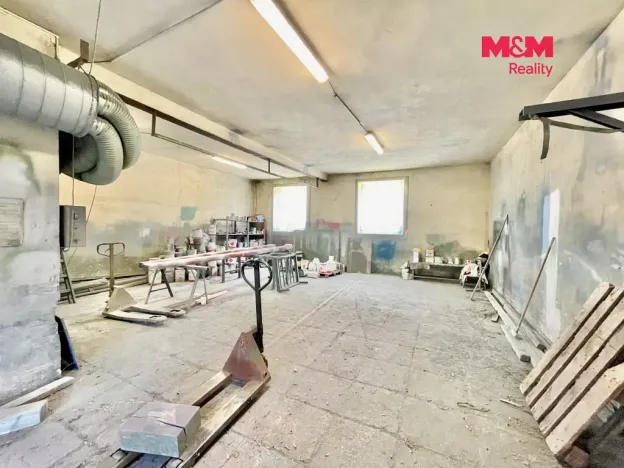 Prodej zemědělského objektu, Koclířov, 1050 m2