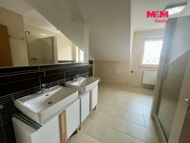 Pronájem bytu 3+1, Český Těšín, Smetanova, 123 m2