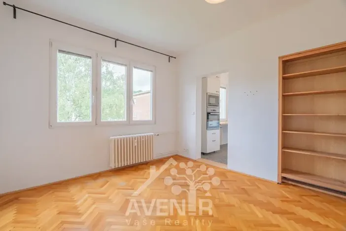 Prodej bytu 3+1, Zlín, Dukelská, 55 m2