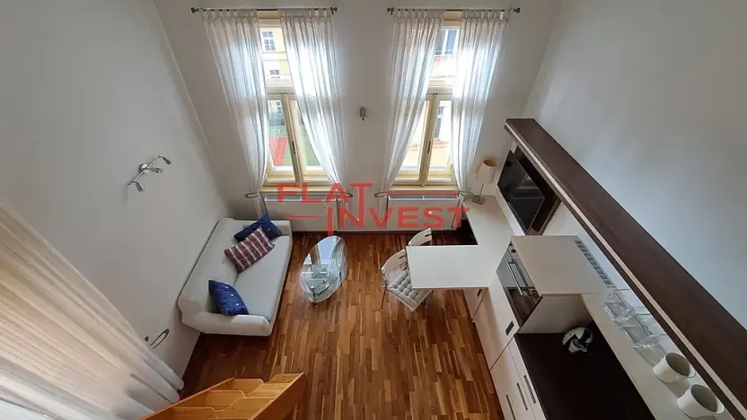 Pronájem bytu 1+kk, Praha - Staré Město, Rybná, 25 m2