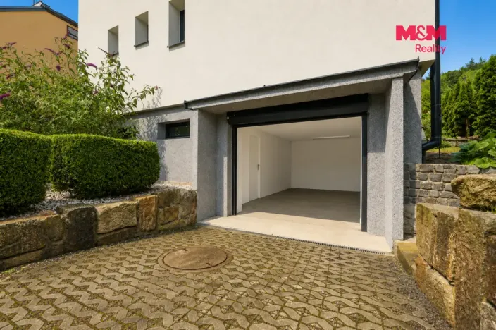 Prodej bytu 3+kk, Karlovy Vary - Drahovice, Mánesova, 68 m2