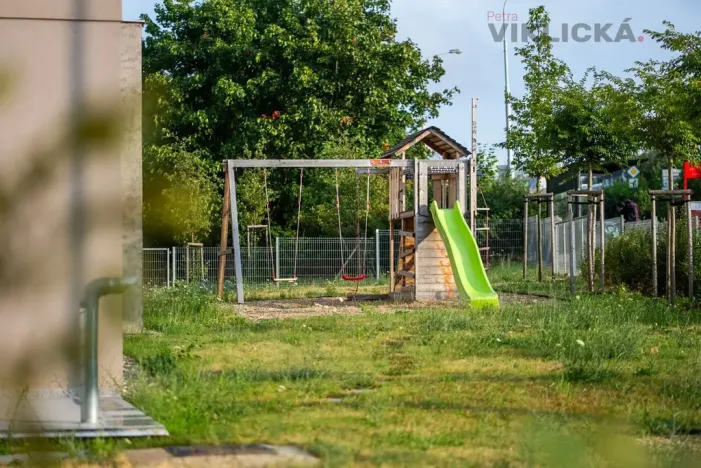 Pronájem bytu 2+kk, Praha - Záběhlice, Choceradská, 58 m2