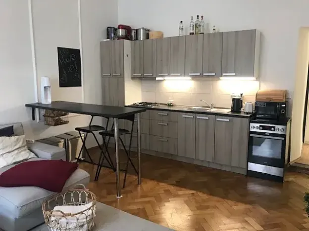 Pronájem bytu 3+kk, Praha - Vinohrady, Krkonošská, 73 m2