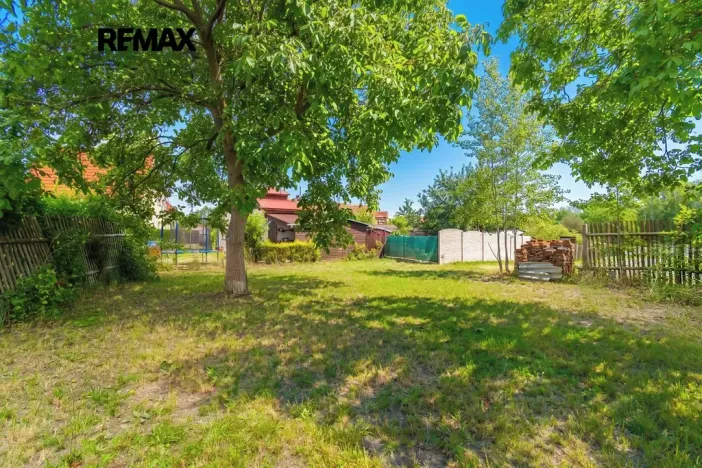 Prodej pozemku pro bydlení, Břasy, 678 m2