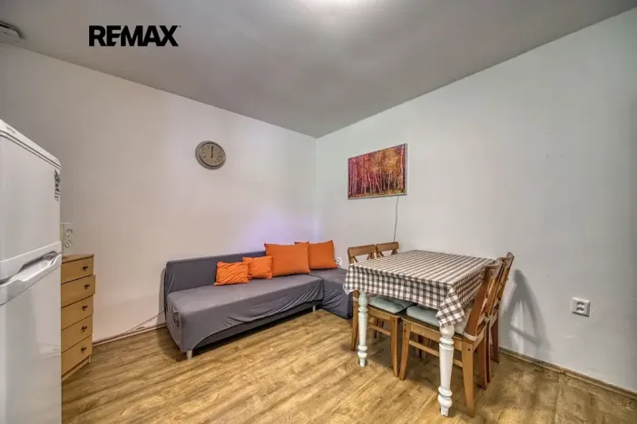 Prodej rodinného domu, Radvanice, 215 m2