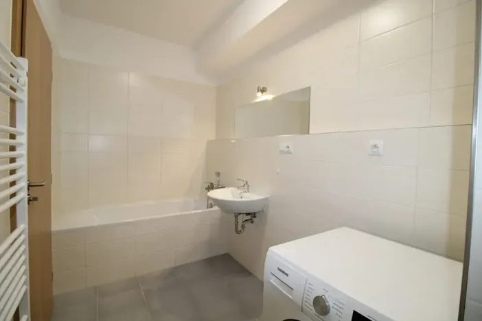 Pronájem bytu 1+kk, Praha - Čakovice, Bermanova, 36 m2