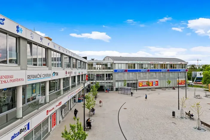 Pronájem obchodního prostoru, Praha - Hloubětín, Poděbradská, 197 m2