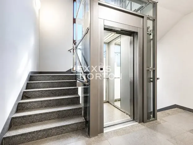 Pronájem bytu 3+1, Praha - Podolí, Lopatecká, 155 m2