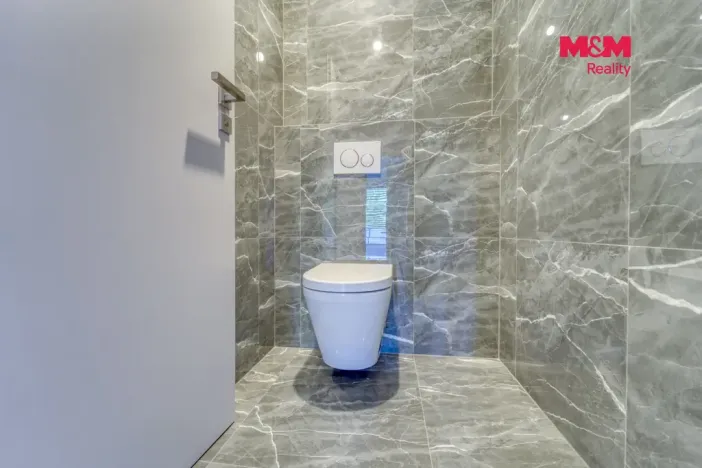 Pronájem bytu 3+kk, Plzeň, Na Průhonu, 103 m2