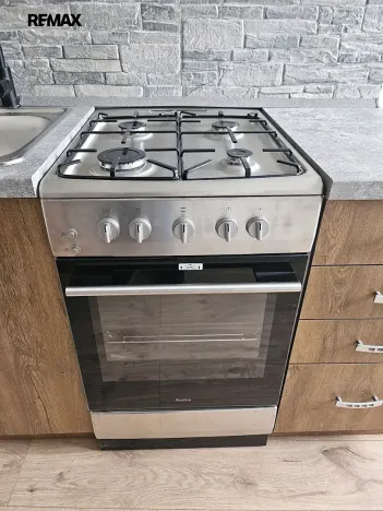 Pronájem bytu 1+1, Český Těšín, Okružní, 38 m2
