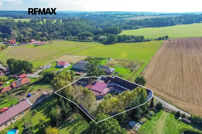 Prodej rodinného domu, Všeruby, 952 m2