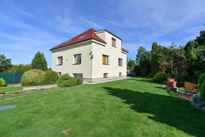 Prodej rodinného domu, Statenice, 202 m2