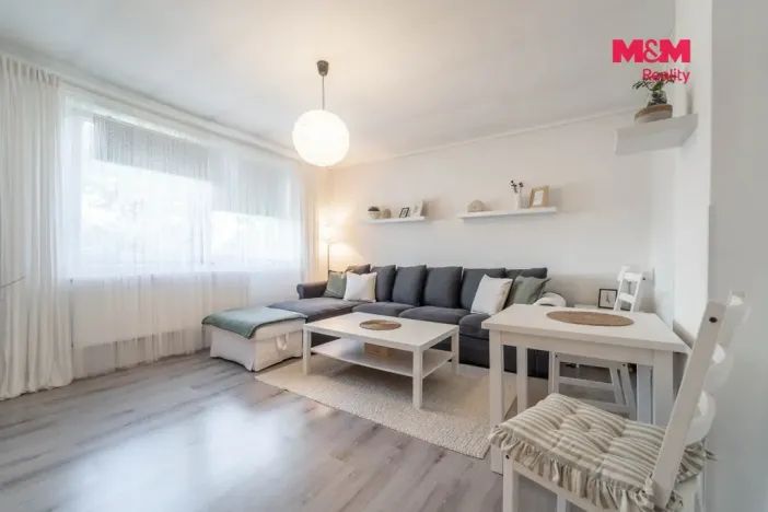 Prodej bytu 3+1, Bříství, 64 m2