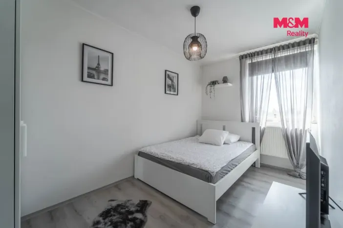 Prodej bytu 3+1, Bříství, 64 m2