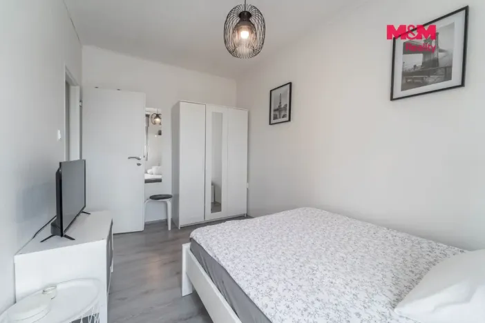 Prodej bytu 3+1, Bříství, 64 m2
