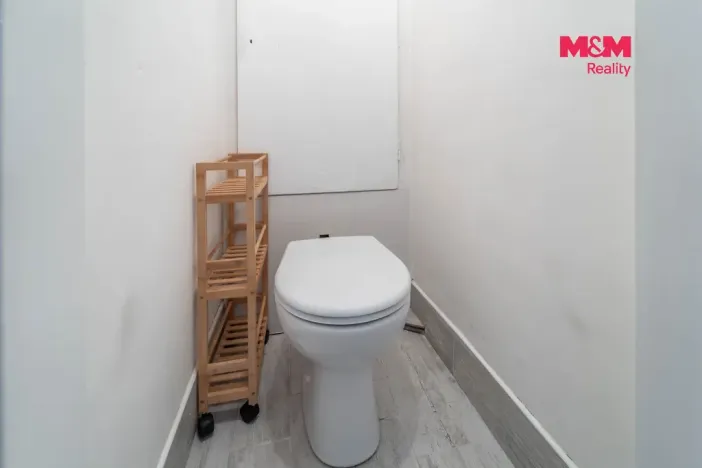 Prodej bytu 3+1, Bříství, 64 m2