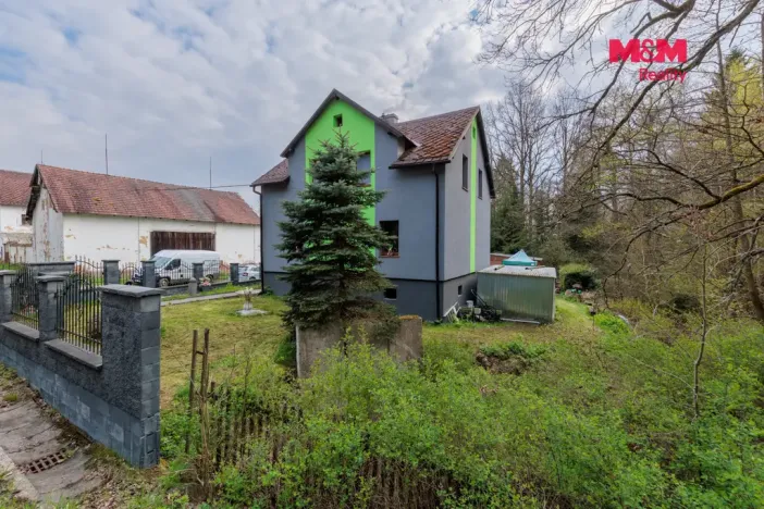 Prodej rodinného domu, Kaceřov - Horní Pochlovice, 176 m2