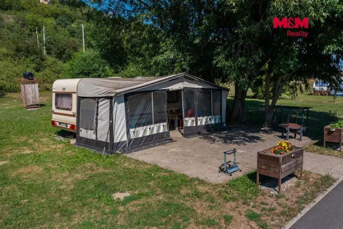 Prodej zahrady, Křešice, 449 m2