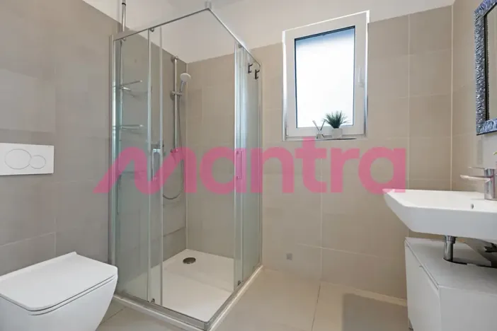 Prodej rodinného domu, Knovíz, Na Hrudném, 147 m2