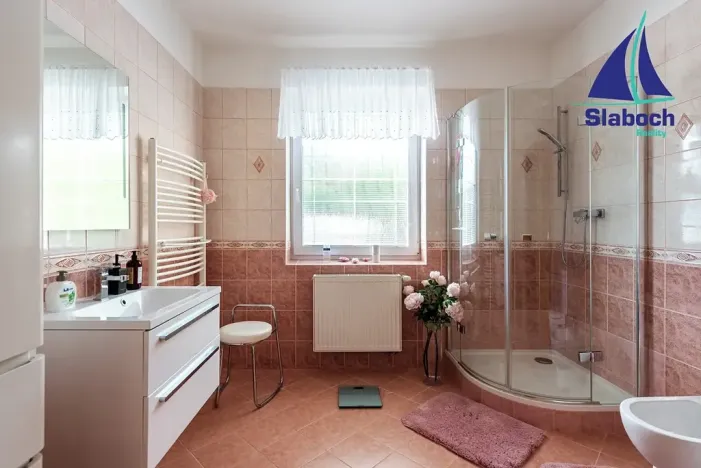 Prodej rodinného domu, Poříčany, U Koupaliště, 182 m2