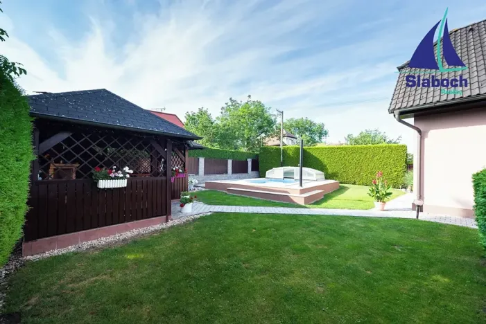 Prodej rodinného domu, Poříčany, U Koupaliště, 182 m2