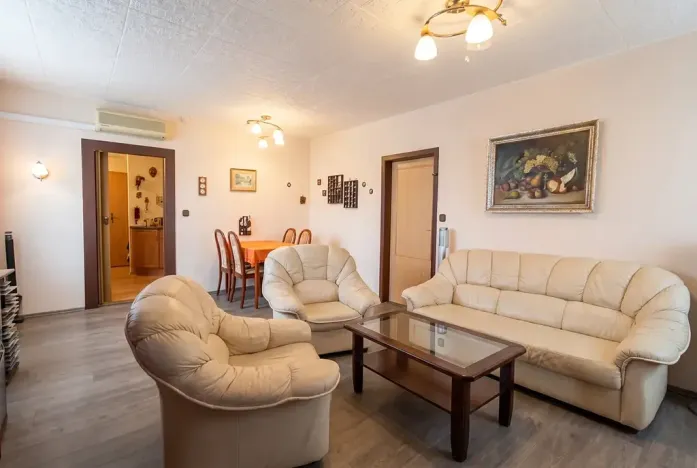 Prodej bytu 3+1, Praha - Bohnice, Dolákova, 72 m2