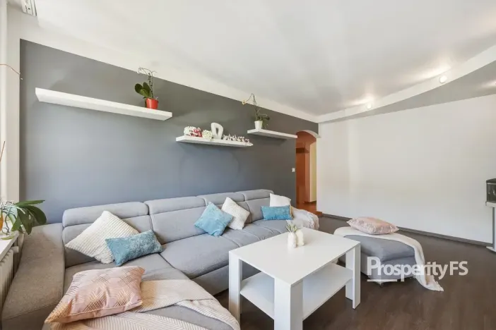 Prodej bytu 4+1, Ústí nad Labem - Severní Terasa, Jizerská, 86 m2
