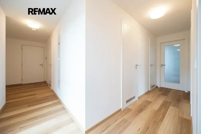 Pronájem bytu 3+kk, Praha - Modřany, Kolmanova, 77 m2
