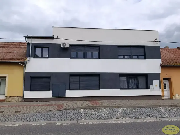 Prodej bytu 2+kk, Holešov, 6. května, 90 m2