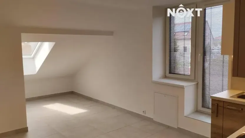 Pronájem bytu 1+kk, Vráto, 27 m2