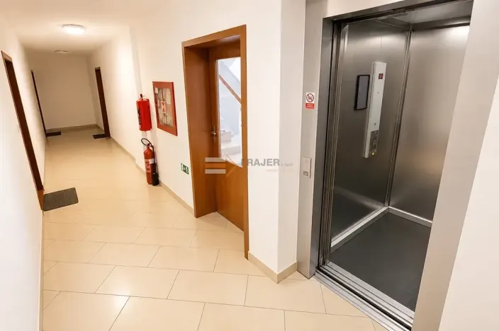 Prodej bytu 2+kk, Praha - Košíře, Plzeňská, 57 m2