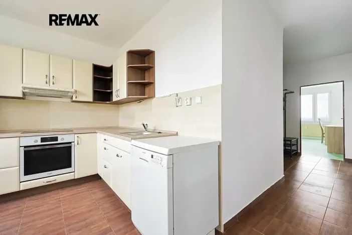 Pronájem bytu 3+1, Plzeň, Strážnická, 71 m2