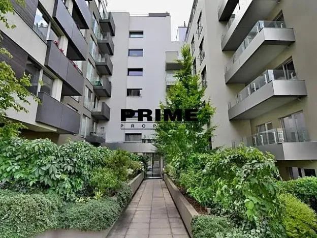 Pronájem bytu 2+kk, Praha - Žižkov, Prokopova, 72 m2