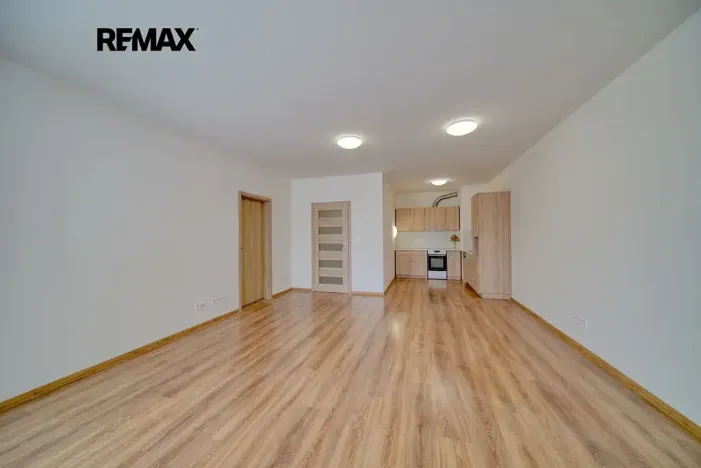 Pronájem bytu 2+kk, Velký Osek, U hřiště, 60 m2