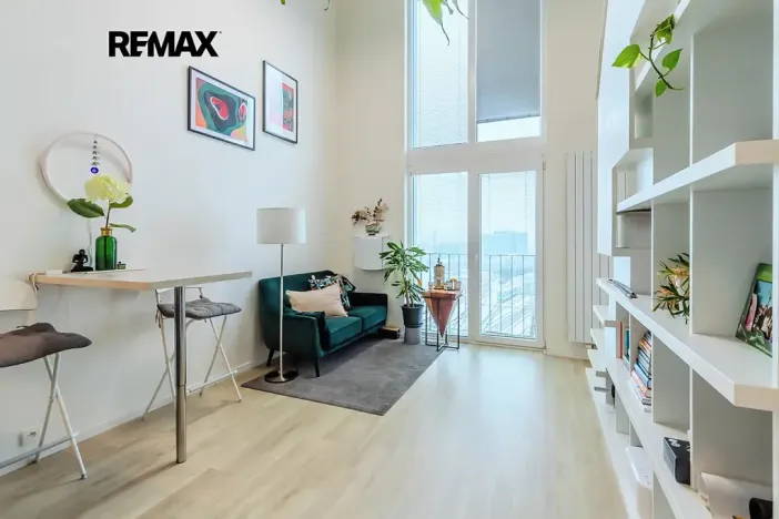 Prodej bytu 2+kk, Praha - Libeň, Novovysočanská, 45 m2