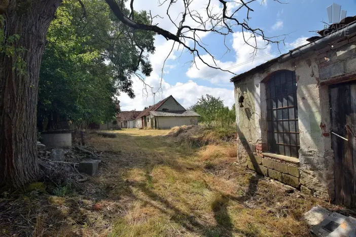 Prodej rodinného domu, Čečelovice, 360 m2