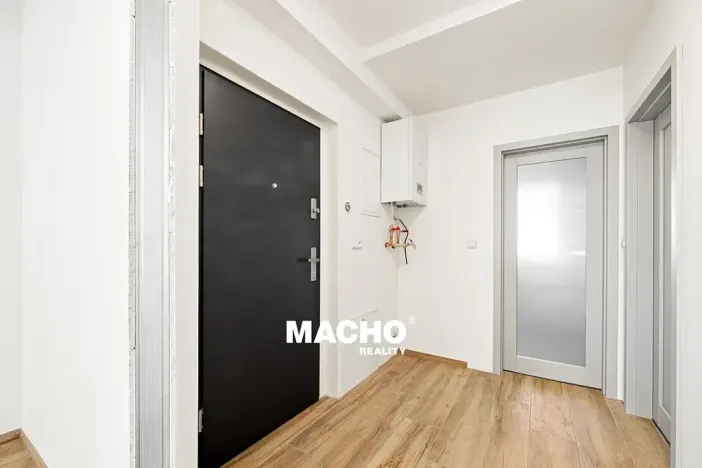 Pronájem bytu 2+kk, Mníšek pod Brdy, 5. května, 53 m2