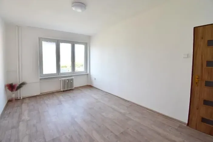 Pronájem bytu 2+1, Klášterec nad Ohří, Václava Řezáče, 57 m2