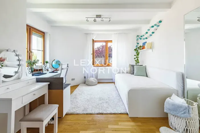 Prodej rodinného domu, Praha - Radotín, Sobětická, 252 m2