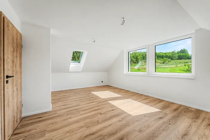 Prodej bytu 3+kk, Nové Strašecí - Pecínov, Pecínovská, 102 m2