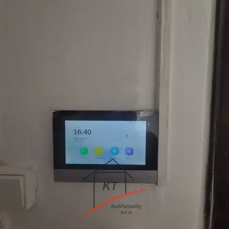 Pronájem bytu 1+kk, Děčín, Žerotínova, 35 m2