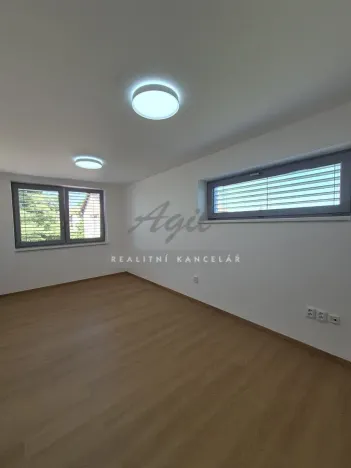 Pronájem rodinného domu, Šlapanice, 47 m2