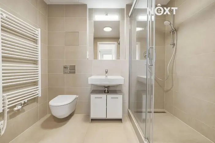 Pronájem bytu 2+kk, Praha - Hlubočepy, Benešova, 53 m2